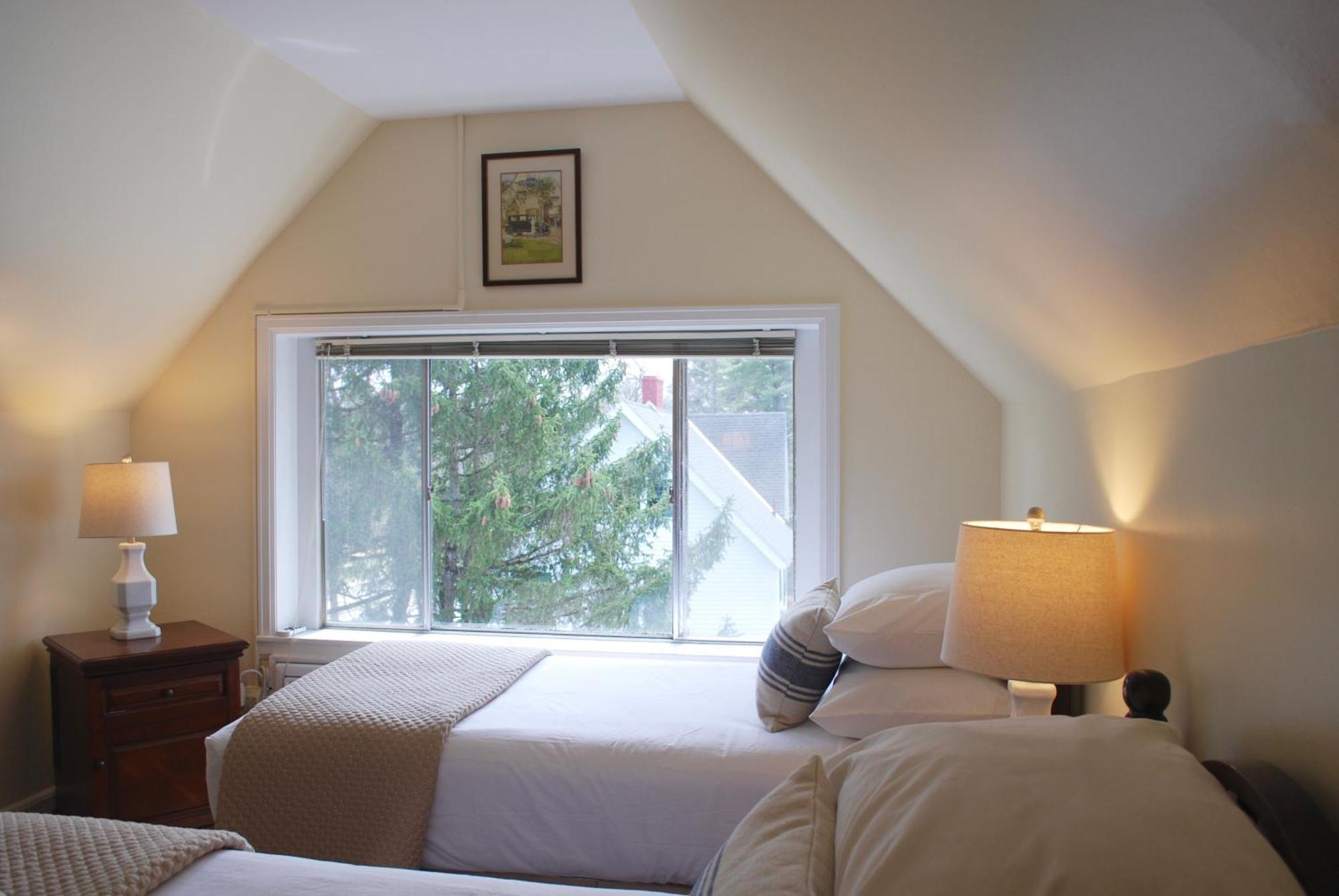Anne'S Washington Inn (Adults Only) Saratoga Springs Bilik gambar
