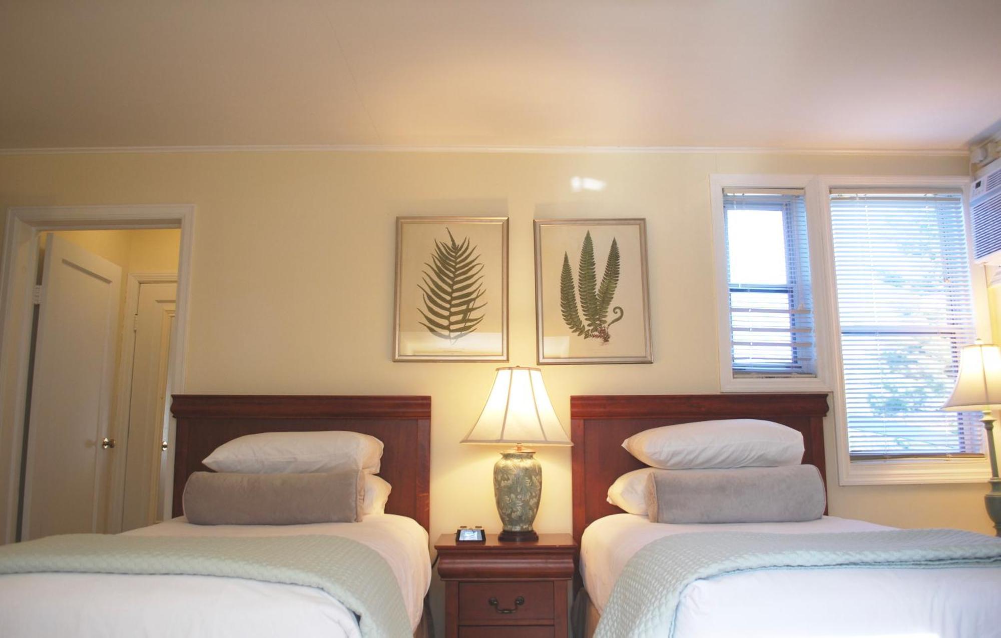Anne'S Washington Inn (Adults Only) Saratoga Springs Bilik gambar